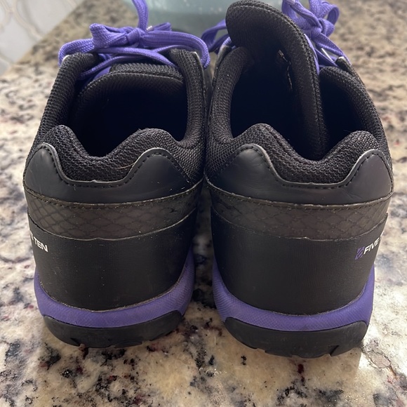 Five Ten Freerider Stealth Women’s 8.5 - Picture 3 of 7